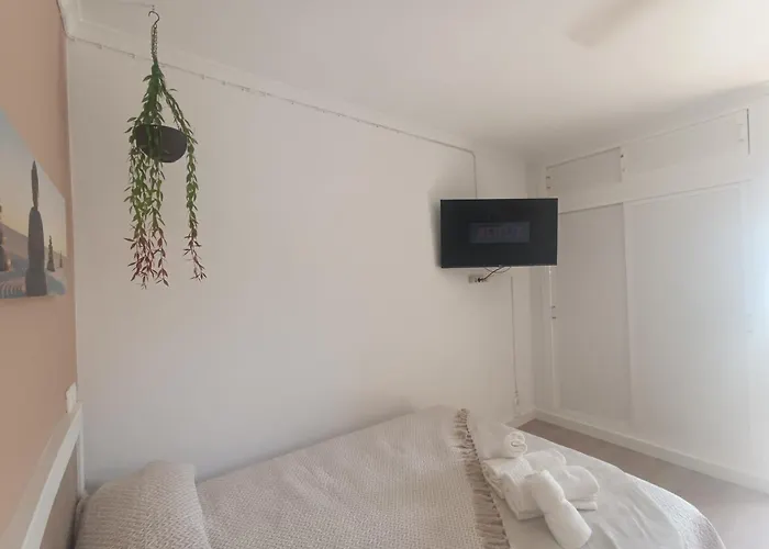 Διαμέρισμα Iris Sunset *